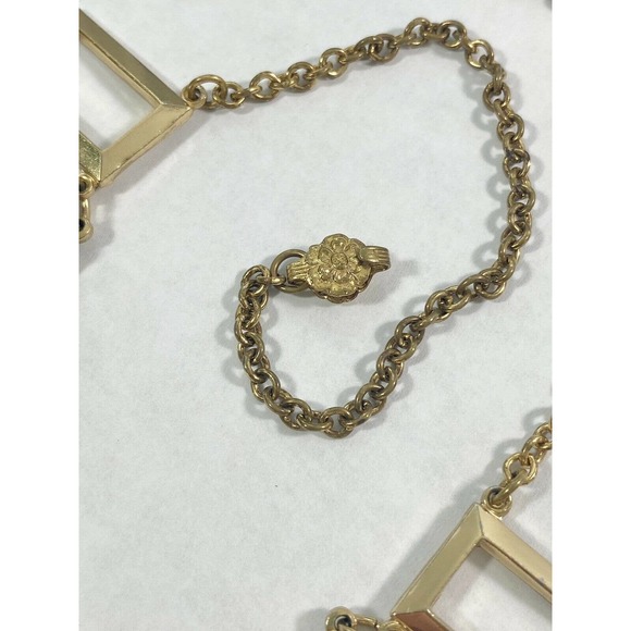 Simple gold Necklace, Bracelet, and Earring SET - Picture 6 of 7